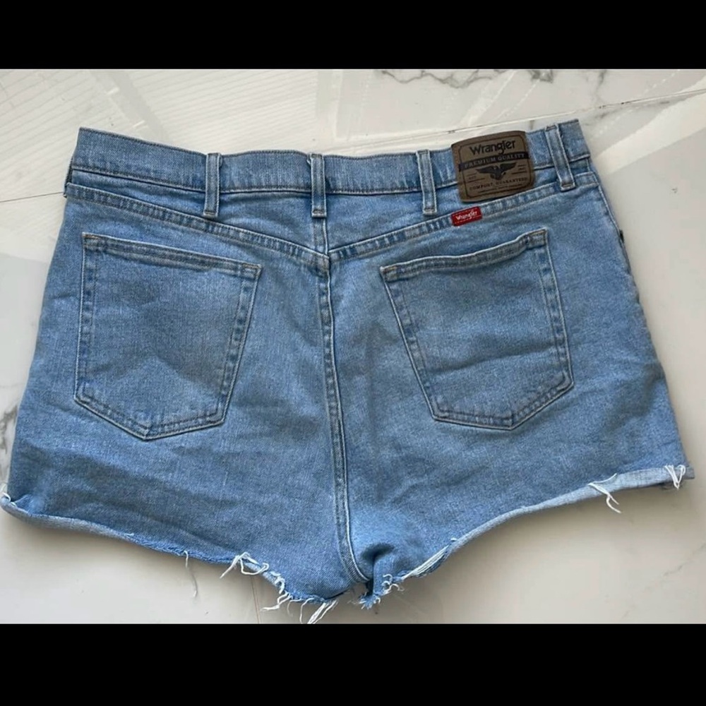 Wrangler Women's Blue Denim Shorts